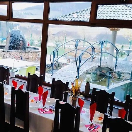 Omladinski Hotel Rostovo بوغوينو المظهر الخارجي الصورة
