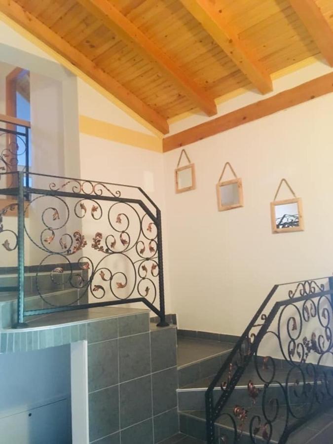 Omladinski Hotel Rostovo بوغوينو المظهر الخارجي الصورة