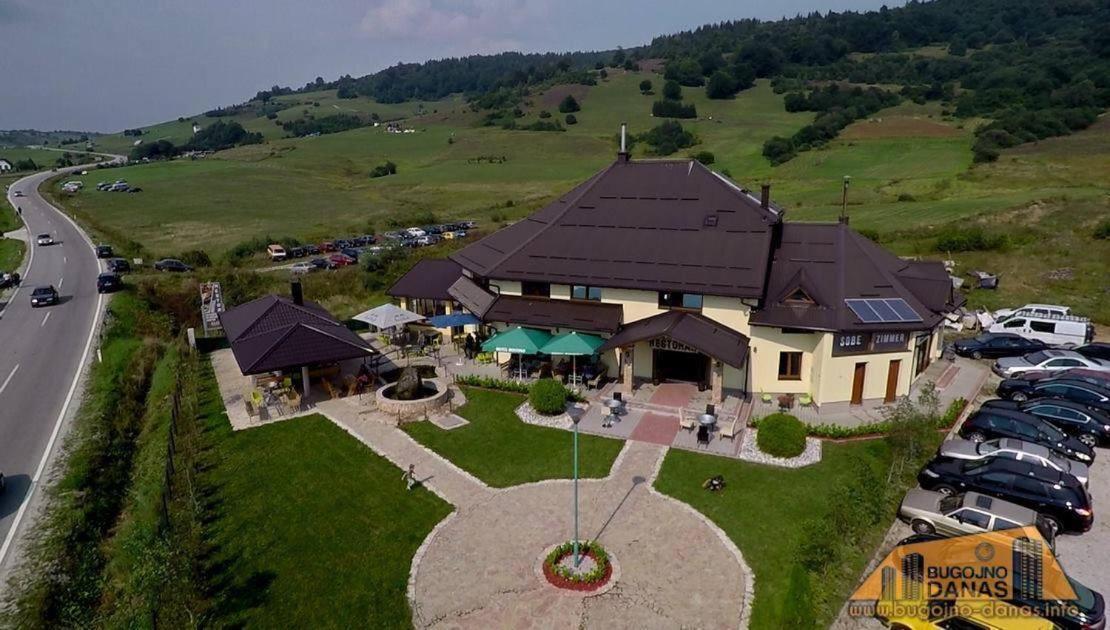Omladinski Hotel Rostovo بوغوينو المظهر الخارجي الصورة